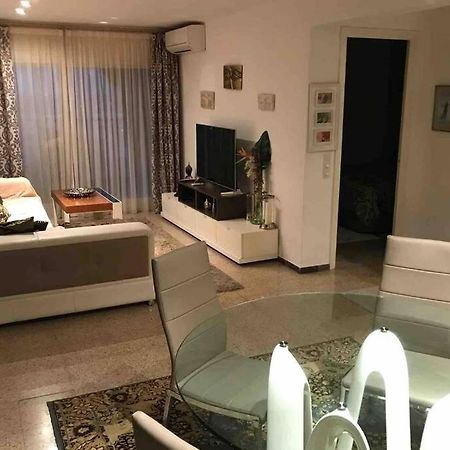 Lux apt 1er ligne mer!Grande terrasse vue superbe! Empuriabrava Eksteriør billede
