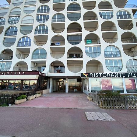 Lux apt 1er ligne mer!Grande terrasse vue superbe! Empuriabrava Eksteriør billede